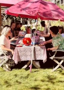 Exclusieve Workshop bolvaas beschilderen met exclusieve lunch in Leende @mariannebaijens