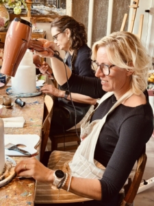 Exclusieve Workshops bolvaas beschilderen met culinaire lunch in Leende @mariannebaijens