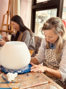 Exclusieve Workshops bolvaas beschilderen met culinaire lunch in Leende @mariannebaijens