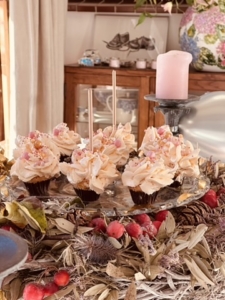 exclusieve workshop vaas beschilderen met culinaire lunch @mariannebaijens in Leende