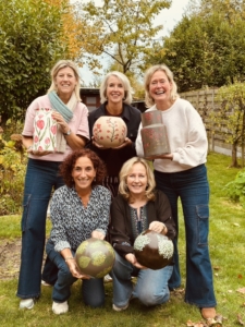 exclusieve workshop vaas beschilderen met culinaire lunch @mariannebaijens in Leende
