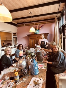 exclusieve workshop vaas beschilderen met culinaire lunch @mariannebaijens in Leende