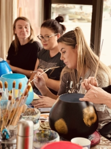 exclusieve workshop vaas beschilderen met culinaire lunch @mariannebaijens in Leende